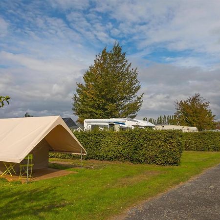 Camping De La Miniere Forges-les-Eaux Exterior foto